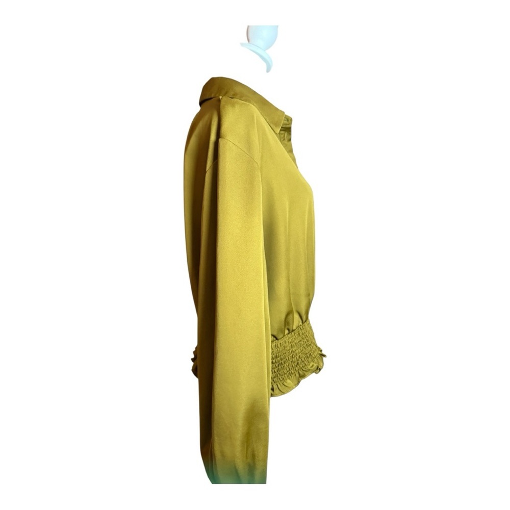 Who What Wear Olive Green Women's Button-Up Blouse - Picture 3 of 4